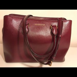 Michael Kors Savannah Large Leather Satchel